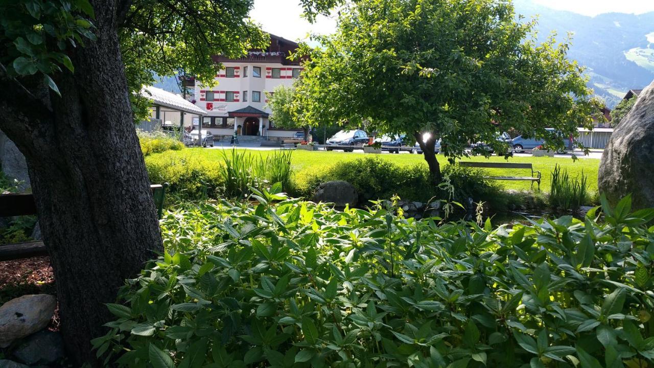Hotel Standlhof Zillertal Uderns Dış mekan fotoğraf